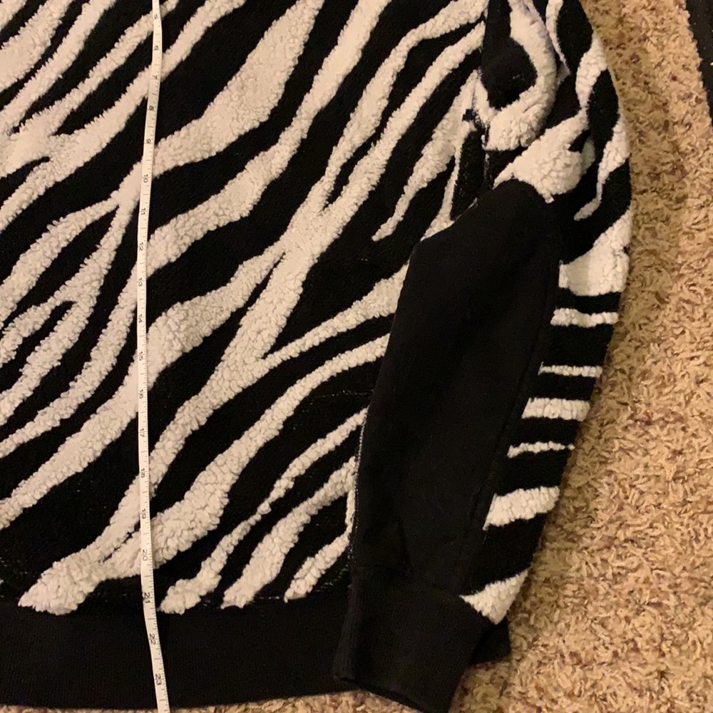 Rag And Bone Zebra Sherpa Sweater - image 7